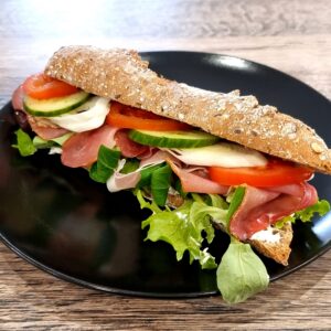 Serrano sonkás szendvics